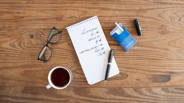 کتاب آموزش نویسندگی راه‌هایی برای نویسنده شدن