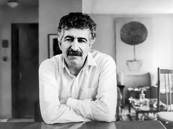 منوچهر آتشی